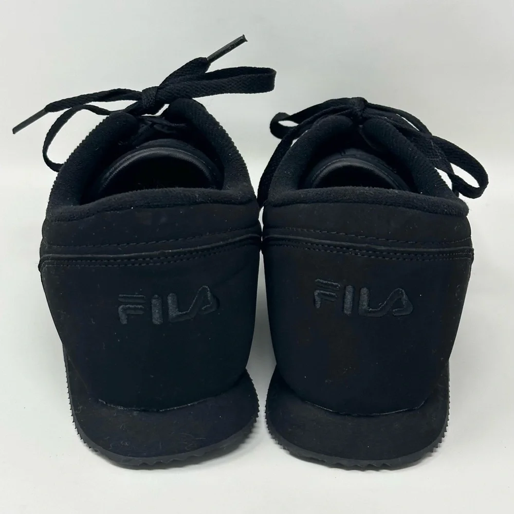 NEW Fila Women's Machu 2 Black Walking Shoe Sneaker Size 10 New without box